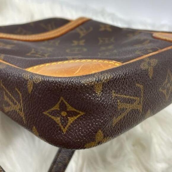💎✨BEAUTIFUL✨💎Authentic Louis Vuitton Crossbody Bag - Picture 10 of 12